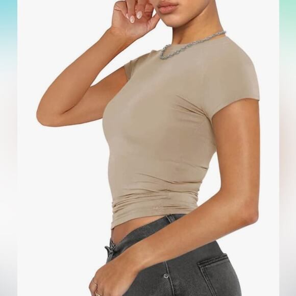 Reoria Short Sleeve Crop Tee Square Neck Crop Tops Slim Fit Y2k - Picture 1 of 6